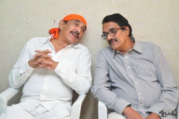 Celebrities Pay Homage To Edida Nageswara Rao